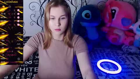 angela online show from October 2, 5:12 am