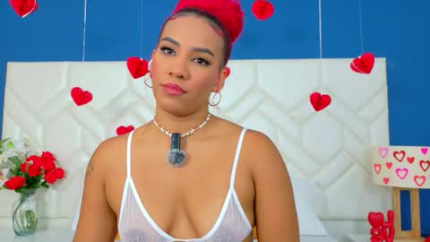 ruby_rogers_ online show from February 18, 12:15 pm