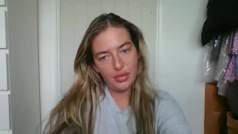 rubyredxxxoxxx online show from May 17, 6:56 am