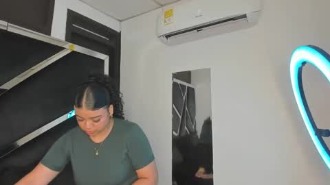 rubyxht online show from September 11, 12:38 pm