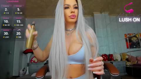 Ava online show from February 9, 5:19 am