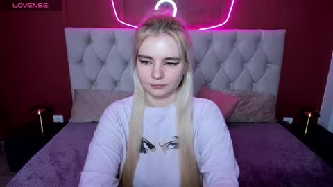 ruthbryant online show from January 17, 3:25 am