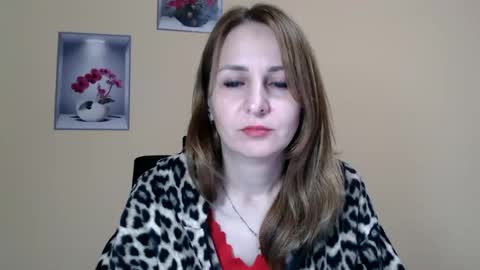 Ruth online show from December 4, 2:30 pm