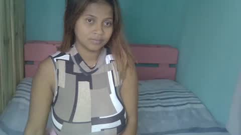 rywanna online show from July 2, 5:35 am