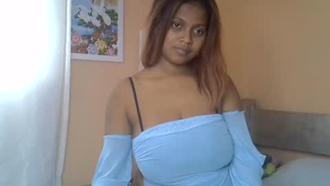 rywanna online show from July 6, 7:24 am