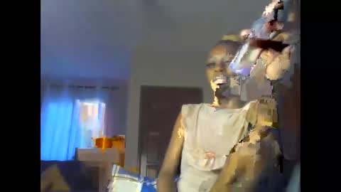 Ally online show from October 18, 1:58 pm