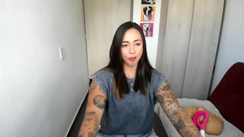 Sara online show from February 17, 7:33 pm