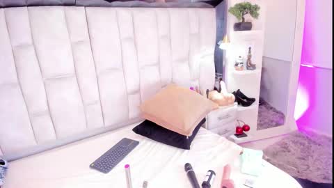  Hasley  online show from October 6, 12:27 am