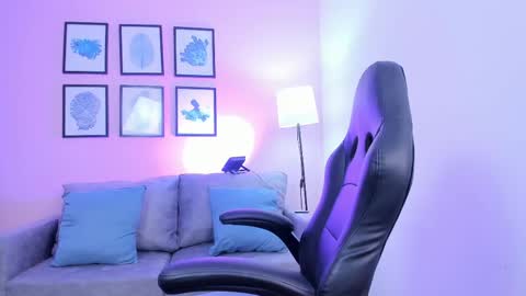 Sabrina online show from September 25, 5:28 am