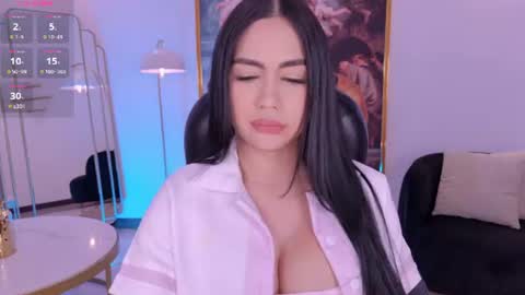 Sabrina M  online show from July 4, 8:27 pm