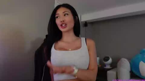 Sabrina online show from September 15, 5:42 pm