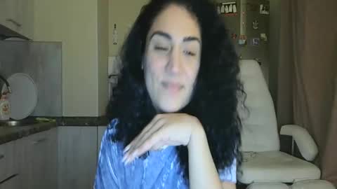 Queen online show from November 29, 3:05 pm