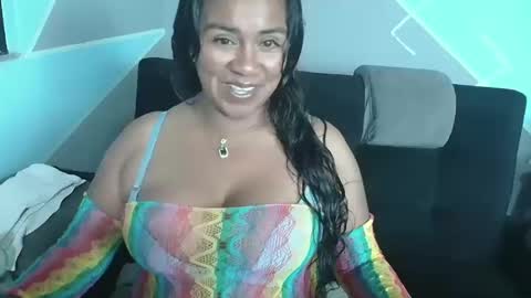 saggil_0385 online show from March 27, 7:10 am