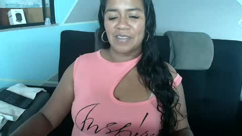 saggil_0385 online show from June 18, 8:47 pm