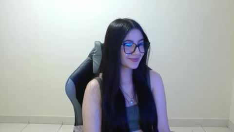 Sahaliefox  online show from January 7, 8:12 pm