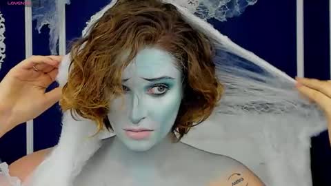 Adel online show from October 28, 2:34 pm