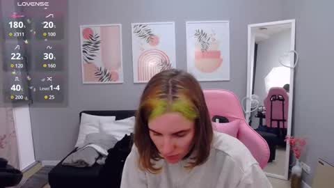 Adel online show from March 17, 7:12 am