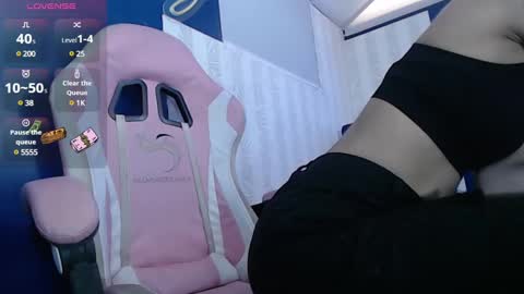  salloy  online show from December 6, 1:22 pm