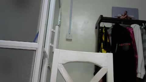 sally_beauty2023 online show from February 11, 9:00 am