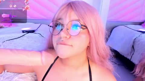  Sally White  online show from February 10, 7:49 pm