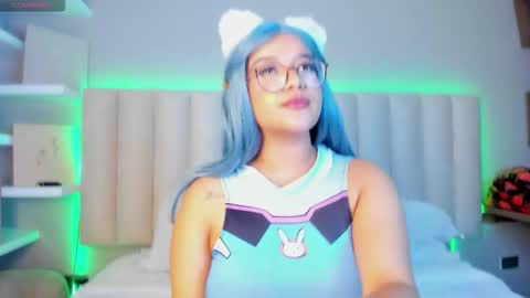  Sally White  online show from October 7, 3:22 am