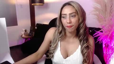 salome_drasin online show from September 8, 9:36 pm