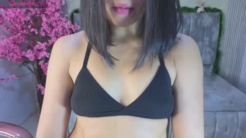 Salome  online show from December 20, 1:15 pm