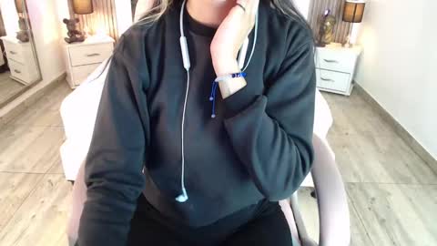 SAM MANSON online show from February 18, 12:06 pm