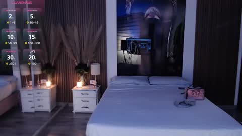 SAM MANSON online show from December 22, 1:14 pm