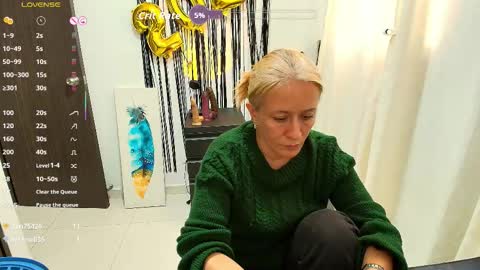 Samanta Stone online show from February 6, 9:29 pm