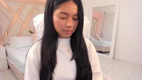 sam  online show from October 8, 4:17 am