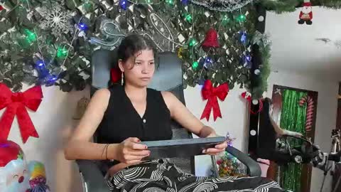 samantaortiz_ online show from December 18, 7:51 pm