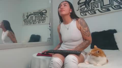samantha_vaker online show from February 5, 9:51 pm
