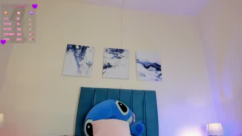 SAMANTHA ECHEVERRY online show from February 15, 6:44 pm