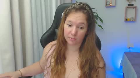 Samantha samy online show from February 10, 3:35 am