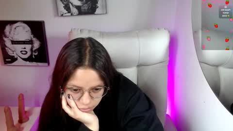 Samantha online show from November 13, 4:28 pm