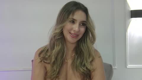 Samantha Vega online show from March 11, 9:39 pm