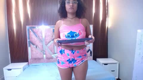 samanthavix202cl online show from March 19, 8:29 am