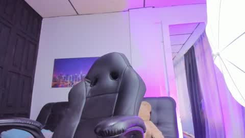 Sam online show from February 26, 8:46 pm