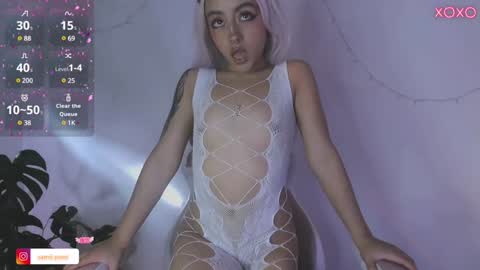 Sam    online show from December 16, 9:09 pm