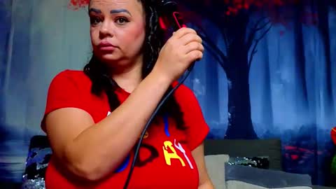     online show from January 10, 9:08 pm