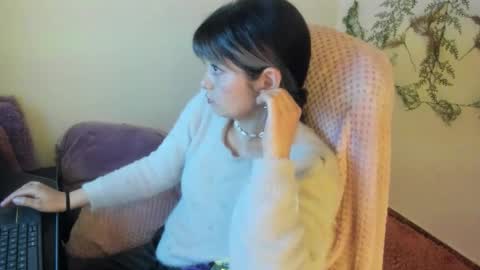   online show from September 30, 9:04 am