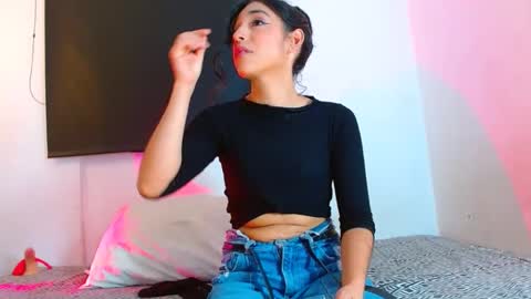 Samantha ferrer online show from January 26, 5:02 am