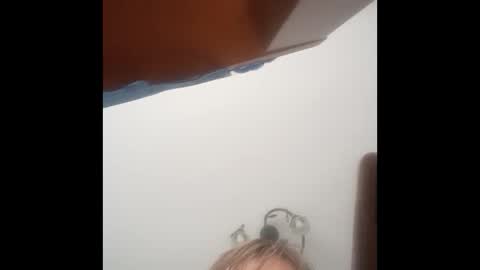 samotna38 online show from February 25, 7:07 am