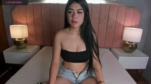 samy_rivers online show from May 31, 12:00 pm