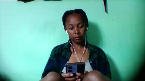 sandra1253099 online show from January 14, 7:35 am