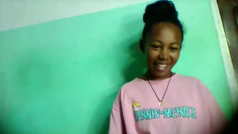 sandra1253099 online show from April 11, 7:45 am