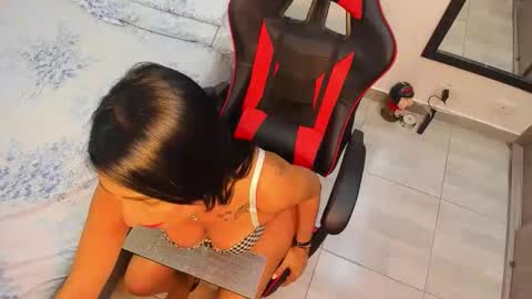 Sandra 187 online show from September 15, 3:15 am