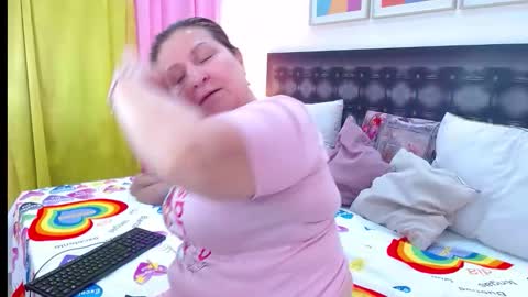 SANDRA online show from March 23, 11:05 am