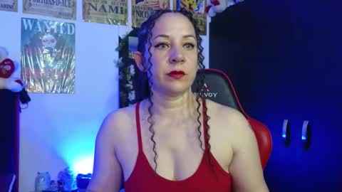 sandraossa online show from February 11, 7:48 pm